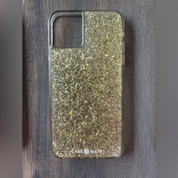 Misc iPhone 11 Pro Max cases - Picture 3 of 5